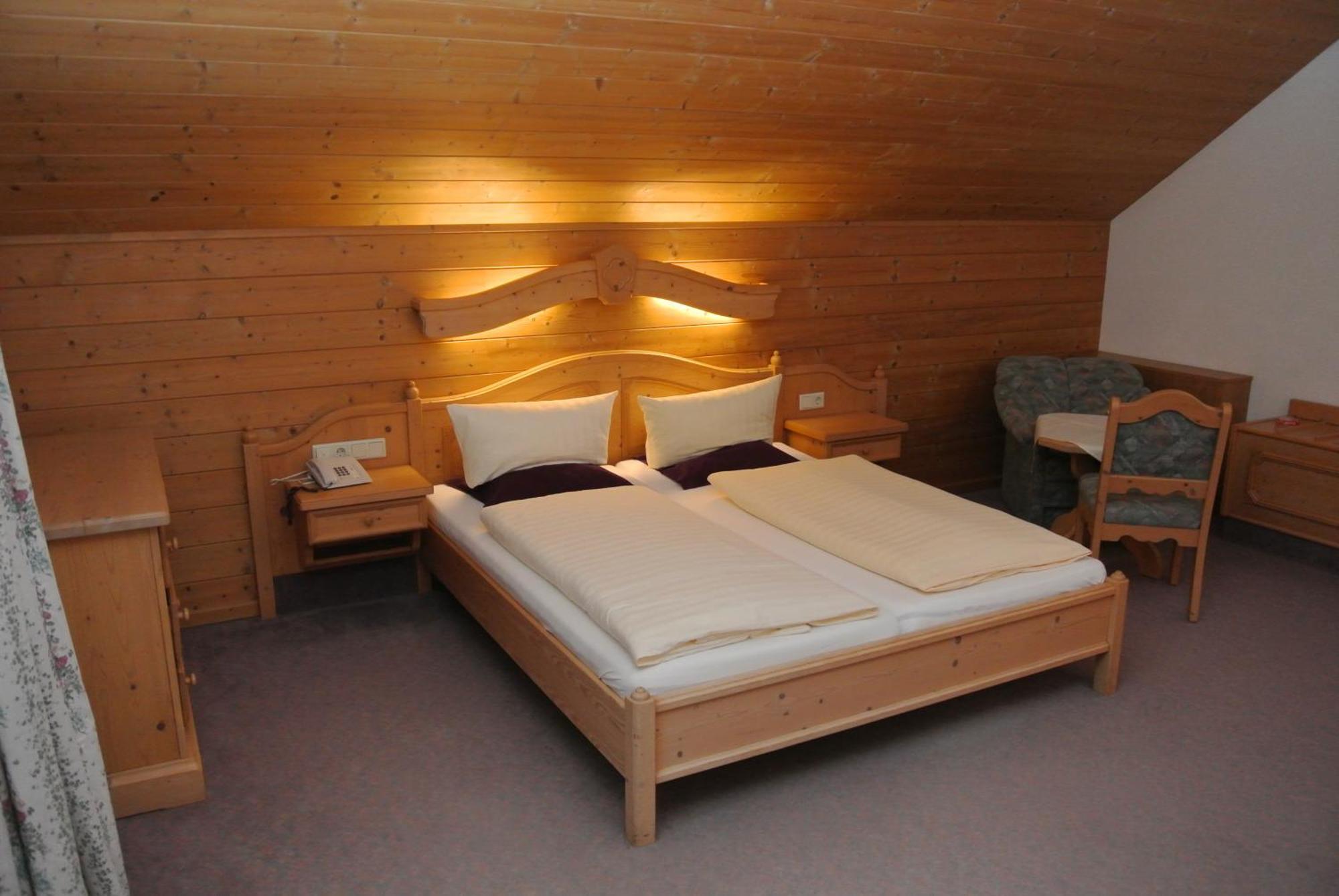 Hotel Gruberhof Innsbruck Igls B&B Room photo